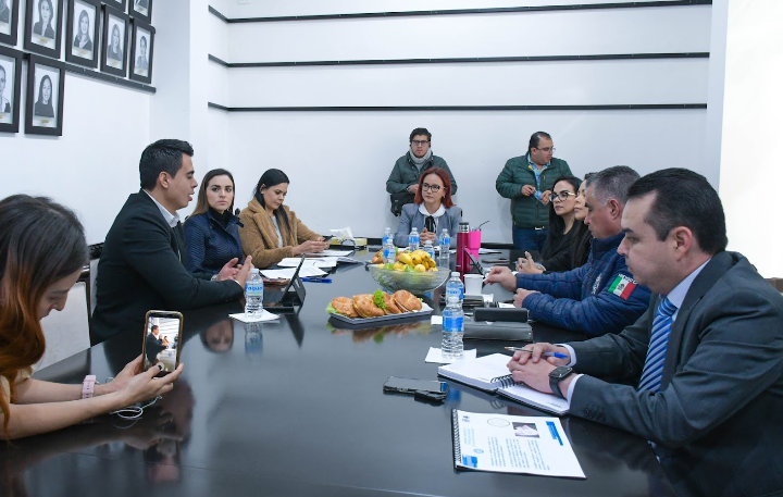 Comisión de Transporte público avaló dictamen que propone reformas a la Ley Estatal de Movilidad